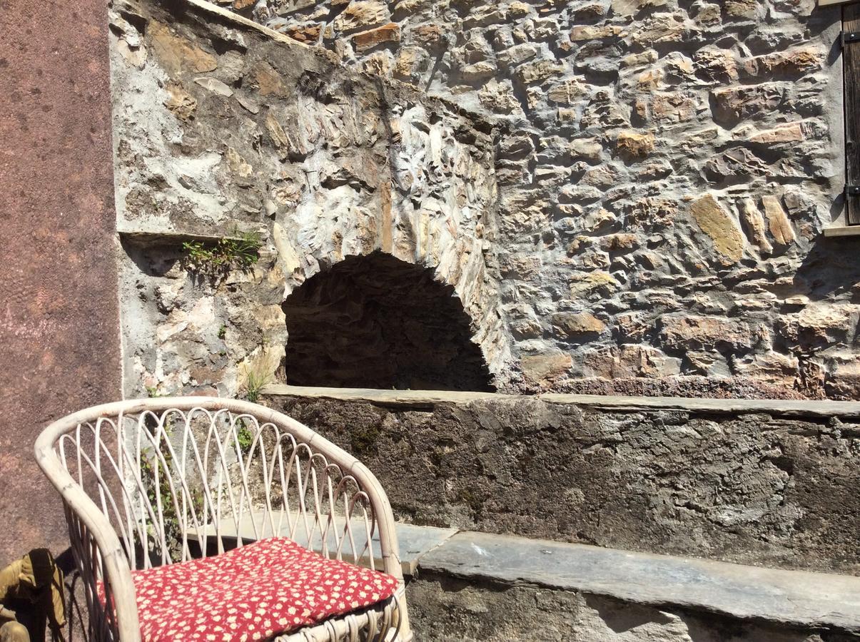 Medieval Village B&B Не Экстерьер фото